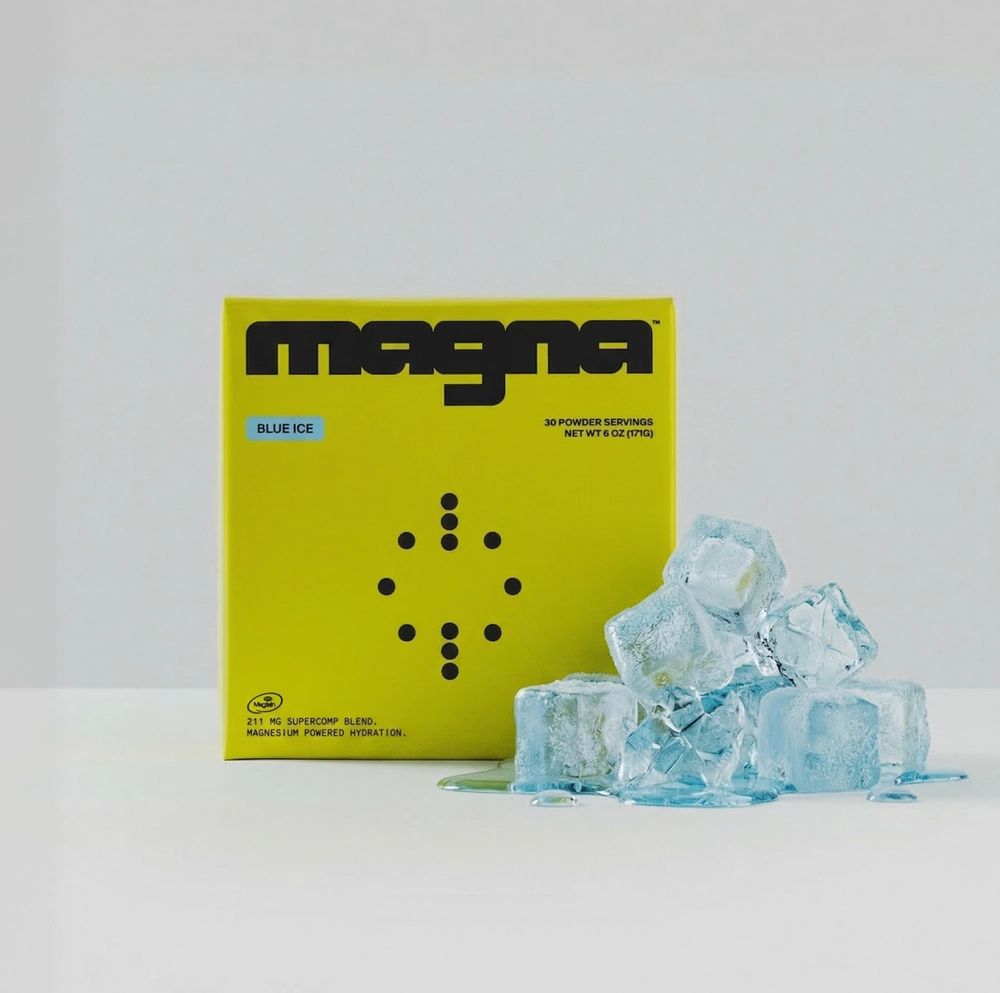Magna Blue Ice box and stick pack on ice